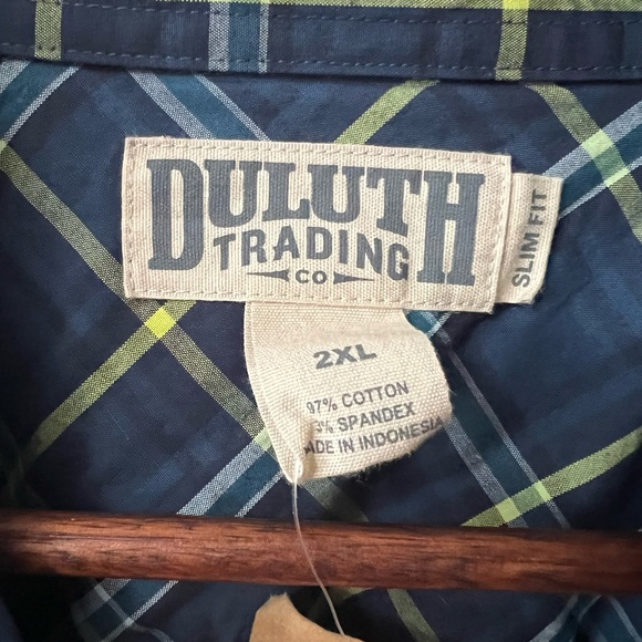 Duluth Trading Co Other - Men’s Duluth Trading Co. 2XL button down collar shirt  slim fit untucked